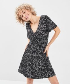 Jamessantos.shop0230cd719f 1