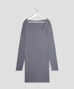 Jamessantos.shop2519542b16 1