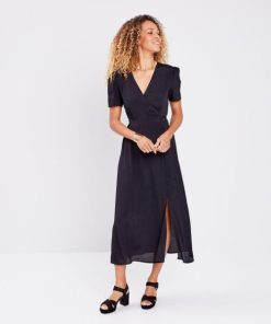 Jamessantos.shop5a35049983 1