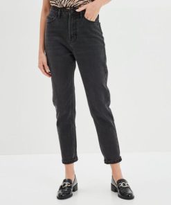 Jamessantos.shop81703176e3 1