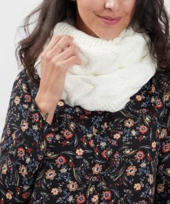 Jamessantos.shop9ee858c5d3 1